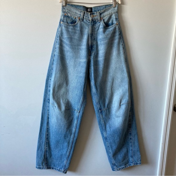 BDG Women's High Rise Jeans - Light Blue - Picture 1 of 15
